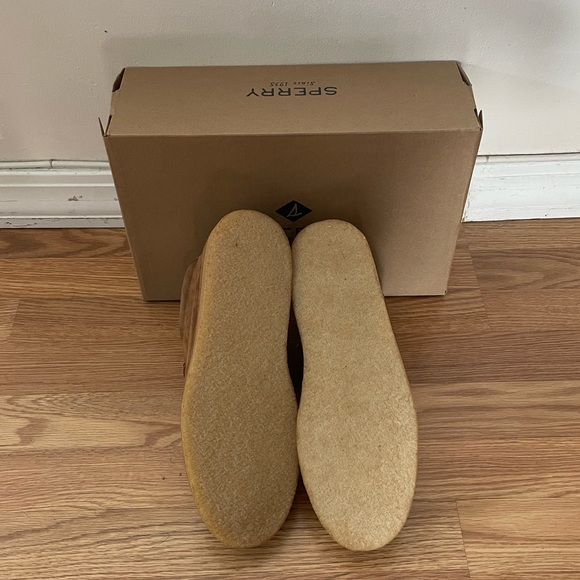 New with box sperry gold crepe chukka boot tan/stone size 10 j crew collab - Picture 5 of 9